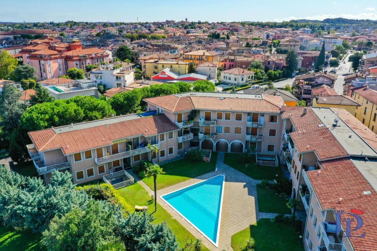 Desenzanoloft Official Partner Marriott Homes & Villas - Gardastar La Stella Del Lago ديسينسانو ديل غاردا المظهر الخارجي الصورة